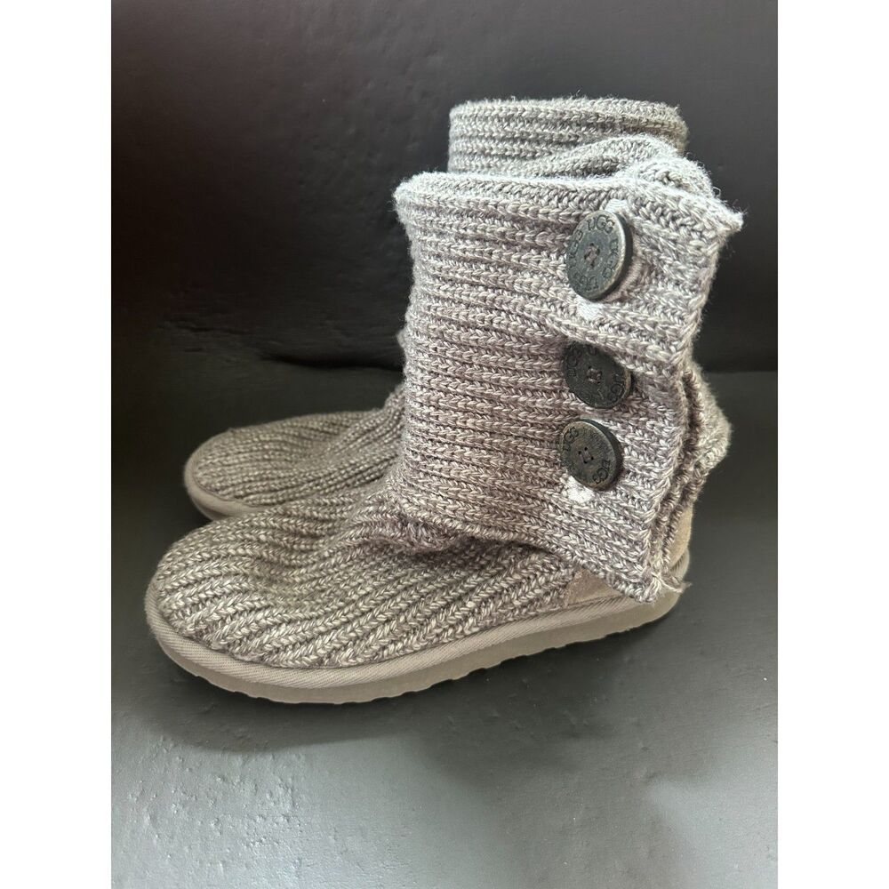 Ugg Classic Cardy Boot size 8 Grey Tall Chunky Wool Sweater Knit Winter